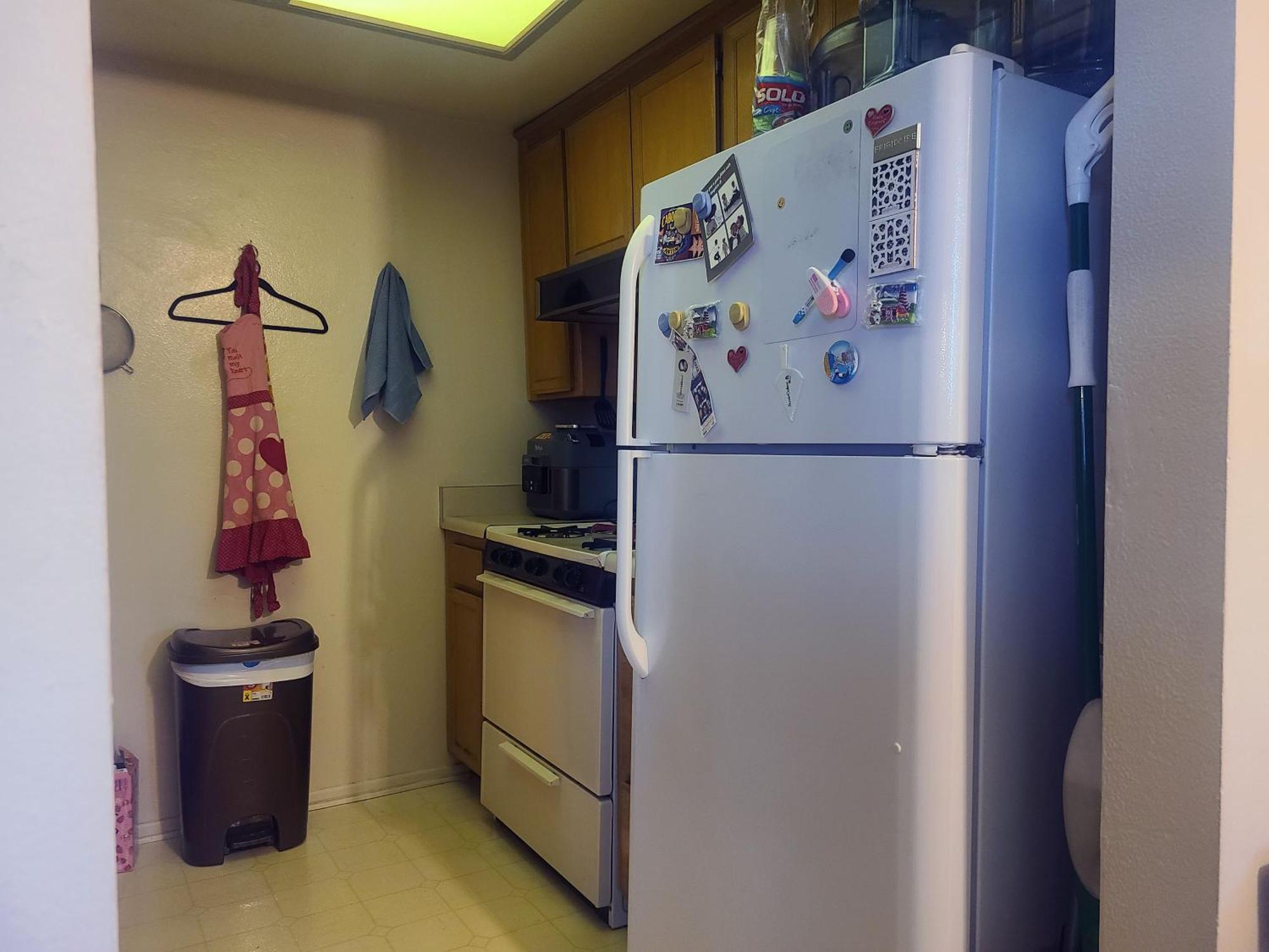 Guest In Sherman Oaks With Private Bathroom And Balcony Apartamento